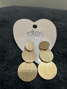 Chic Gold Tone Disc Drop Earrings
