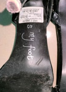 Black Colour Pencil Heel