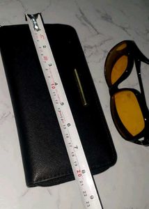 Chic Black Zip-Around Wallet with free gift