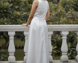 Elegant White Dress