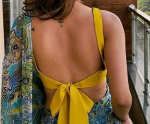 knotted backless blouse padded