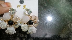 Charming Rose &amp; Heart Drop Earrings