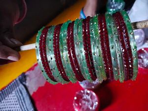 Traditional Red &amp; Green Bangles