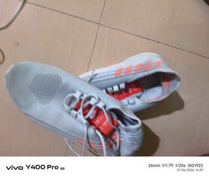 Grey Sports Shoes – Size 8– Good Condition