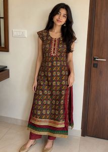 Embroidered Silk Kurta
