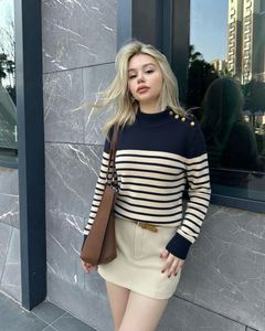 Women Stripe Pattern Jumper