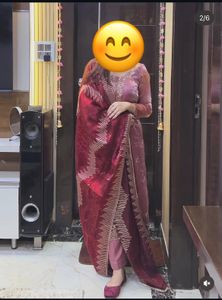 Elegant Pink Kurta Set with Maroon Dupatta