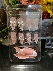 Nakhi Press On Nails