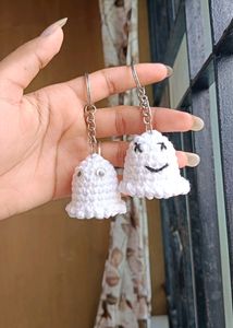👻 Keychains