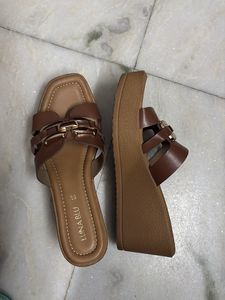 Stylish Brown Chain Detail Sandals