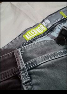Stylish Grey Wash Denim Jeans