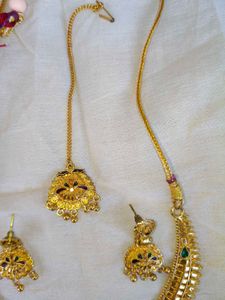 Exquisite Gold Peacock Necklace Set