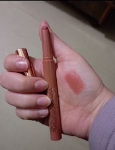 Kay beauty Matte Lipstick Crayon
