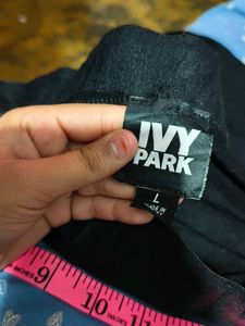 IVY PARK Black One-Shoulder Crop Top