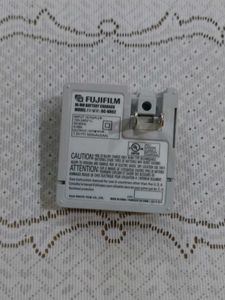 Legacy Fujifilm BC-NH02 Battery Charger w Batte