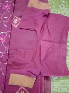 🆕NEW Pink Floral Beautiful Saree With Blouse