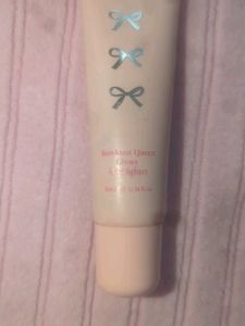 Behave Queen Highlighter