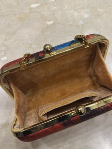 Radha Krishna Clutch