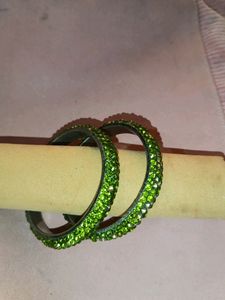 Green Stone Bangle Set