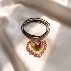 Heart Pendant Necklace with Dried Flowers