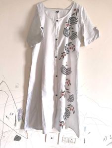 White Cotton Kurta with Floral Print