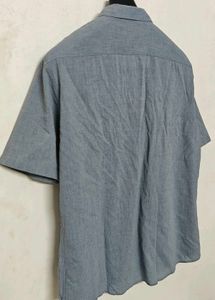 Men's Short Sleeve Button-Up Shirt