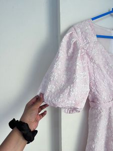 Chic Pink Puff Sleeve Dress