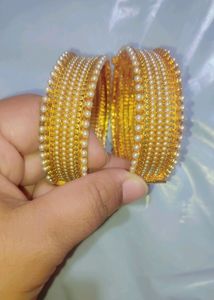 Golden Beautiful✨ Two Bangles  2. 6 Siz