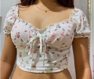 Floral Tie-Front Puff Sleeve Top