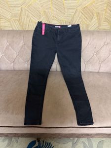 Black Skinny Fit Jeans comfortable material make u
