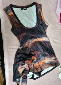 Abstract Print Sleeveless Romper with Tie