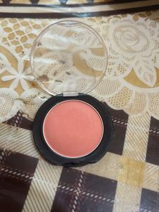 Maybelline color show Blush