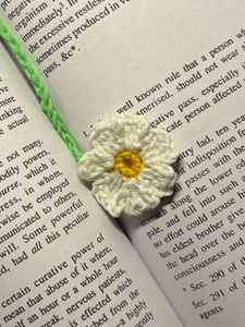 Daisy Bookmark | Handmade Crochet