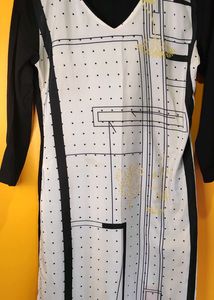 Black And White Kurti