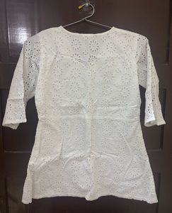 Libas White Schiffli Top