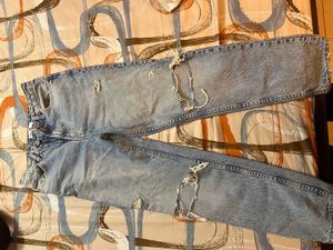 Zara ripped jeans light blue