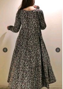 Women Ethnic MotifsKurta with Trouser and dupatta