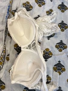 Lace Trim Floral Print Bra
