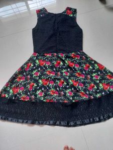 Chic Black Floral Print Dress