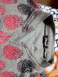 Stylish Gray Kurta with Red & Black Print