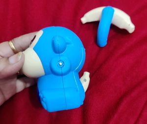 Electronic Fun Blue Monkey Toy ( New broken)