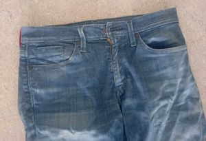 Levis Blue damage denim Jeans