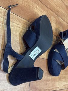 lasers Elegant blue heels