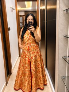 Stunning Floral Print Ethnic Gown
