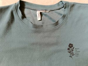 Puff Sleeve Graphic Tee