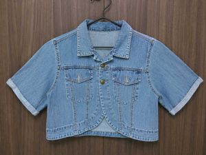 Stylish Cropped Denim Top
