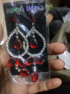 Sparkling Dangle Earrings pack of 2
