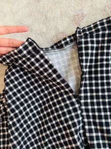 SALE 🚨 Gingham A-Line Mini Skirt