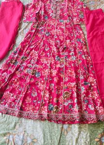Stunning Red Floral Kurta Set with Dupatta