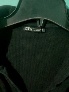 Zara Black Polo Neck crop Tee